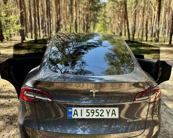 Серый Тесла Model Y, объемом двигателя 0 л и пробегом 15 тыс. км за 27100 $, фото 27 на Automoto.ua