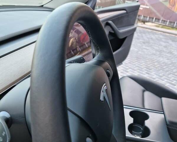 Сірий Тесла Model Y, об'ємом двигуна 0 л та пробігом 29 тис. км за 33999 $, фото 22 на Automoto.ua