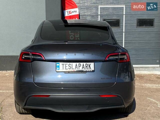 Серый Тесла Model Y, объемом двигателя 0 л и пробегом 32 тыс. км за 31999 $, фото 8 на Automoto.ua