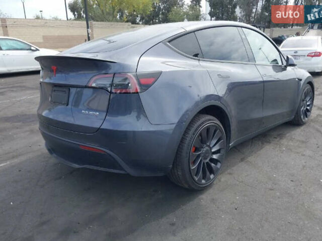 Серый Тесла Model Y, объемом двигателя 0 л и пробегом 29 тыс. км за 27500 $, фото 5 на Automoto.ua