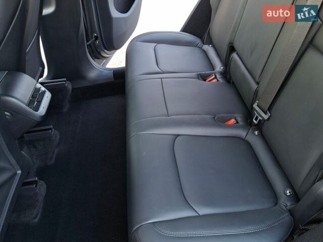 Серый Тесла Model Y, объемом двигателя 0 л и пробегом 15 тыс. км за 23900 $, фото 22 на Automoto.ua