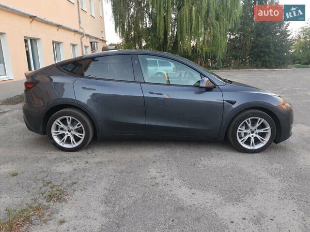Тесла Model Y 2023 в Полтаве на Automoto.ua Серый Тесла Model Y, объемом двигателя 0 л и пробегом 52 тыс. км за 29500 $, фото 2 на Automoto.ua