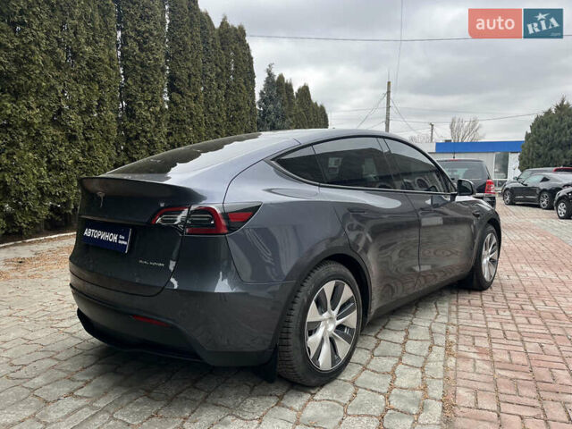 Серый Тесла Model Y, объемом двигателя 0 л и пробегом 10 тыс. км за 41000 $, фото 3 на Automoto.ua