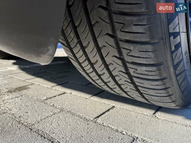 Серый Тесла Model Y, объемом двигателя 0 л и пробегом 40 тыс. км за 27700 $, фото 18 на Automoto.ua