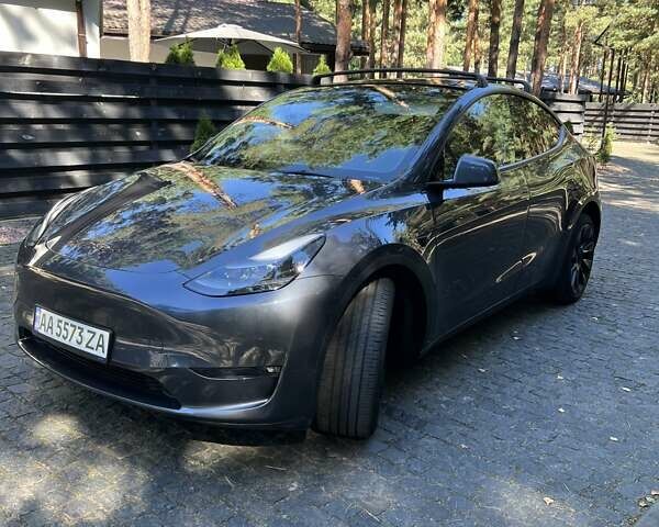 Серый Тесла Model Y, объемом двигателя 0 л и пробегом 17 тыс. км за 33900 $, фото 6 на Automoto.ua
