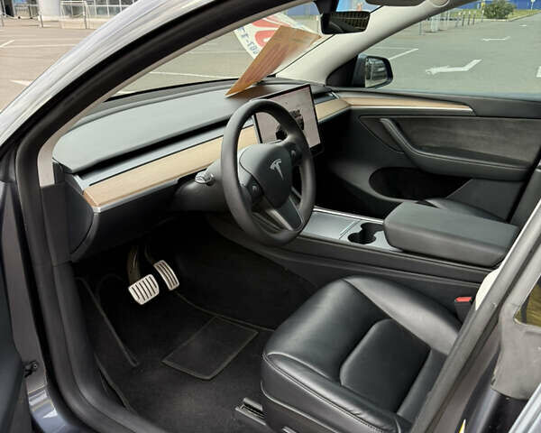 Серый Тесла Model Y, объемом двигателя 0 л и пробегом 71 тыс. км за 28900 $, фото 9 на Automoto.ua