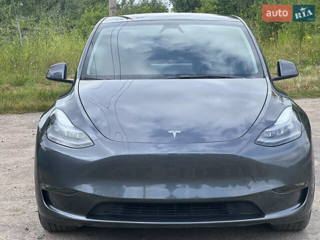 Серый Тесла Model Y, объемом двигателя 0 л и пробегом 40 тыс. км за 29990 $, фото 5 на Automoto.ua