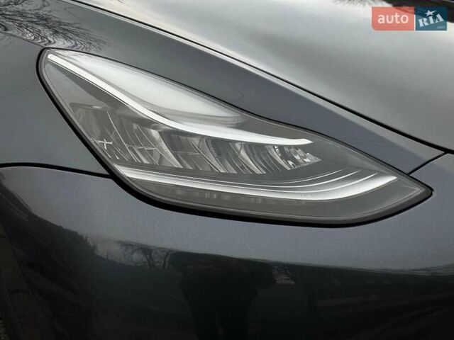 Сірий Тесла Model Y, об'ємом двигуна 0 л та пробігом 22 тис. км за 25990 $, фото 8 на Automoto.ua