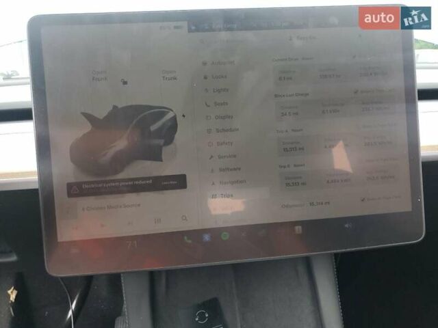 Серый Тесла Model Y, объемом двигателя 0 л и пробегом 24 тыс. км за 21500 $, фото 7 на Automoto.ua