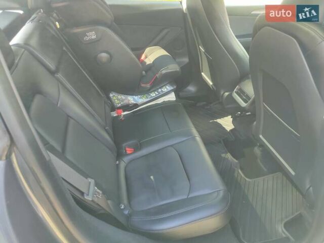 Серый Тесла Model Y, объемом двигателя 0 л и пробегом 30 тыс. км за 32350 $, фото 49 на Automoto.ua