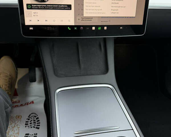 Серый Тесла Model Y, объемом двигателя 0 л и пробегом 64 тыс. км за 27300 $, фото 28 на Automoto.ua