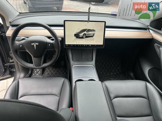 Серый Тесла Model Y, объемом двигателя 0 л и пробегом 10 тыс. км за 41000 $, фото 22 на Automoto.ua