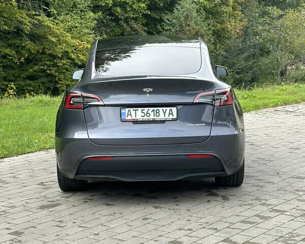 Серый Тесла Model Y, объемом двигателя 0 л и пробегом 4 тыс. км за 26500 $, фото 5 на Automoto.ua