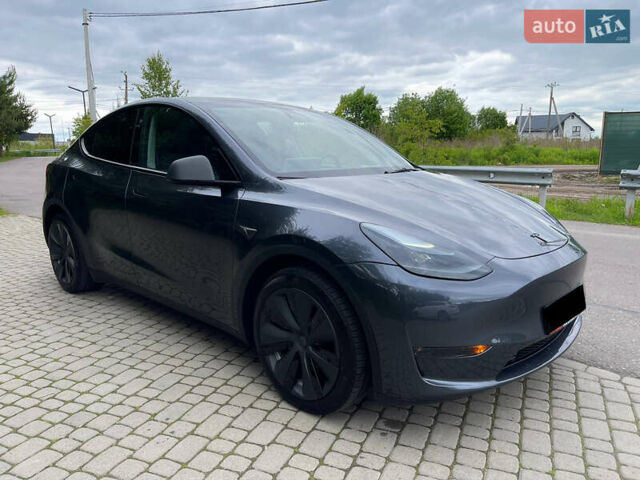 Серый Тесла Model Y, объемом двигателя 0 л и пробегом 19 тыс. км за 33700 $, фото 8 на Automoto.ua