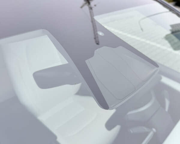 Серый Тесла Model Y, объемом двигателя 0 л и пробегом 64 тыс. км за 27300 $, фото 13 на Automoto.ua