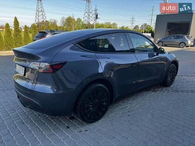 Серый Тесла Model Y, объемом двигателя 0 л и пробегом 2 тыс. км за 32500 $, фото 2 на Automoto.ua