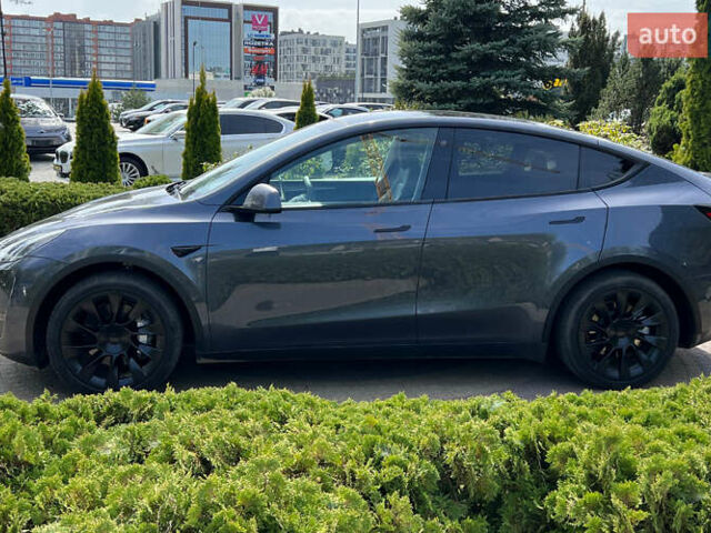 Серый Тесла Model Y, объемом двигателя 0 л и пробегом 16 тыс. км за 28999 $, фото 2 на Automoto.ua
