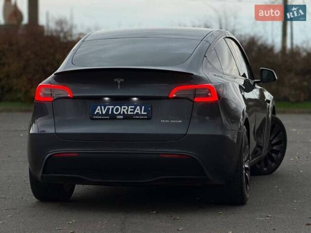 Сірий Тесла Model Y, об'ємом двигуна 0 л та пробігом 70 тис. км за 31500 $, фото 17 на Automoto.ua