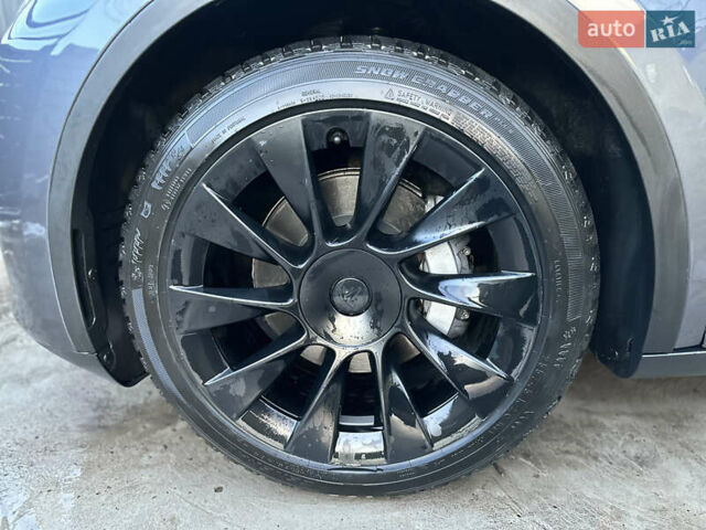 Сірий Тесла Model Y, об'ємом двигуна 0 л та пробігом 32 тис. км за 31000 $, фото 11 на Automoto.ua