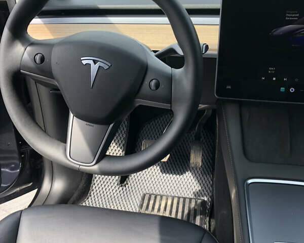 Сірий Тесла Model Y, об'ємом двигуна 0 л та пробігом 26 тис. км за 29000 $, фото 16 на Automoto.ua