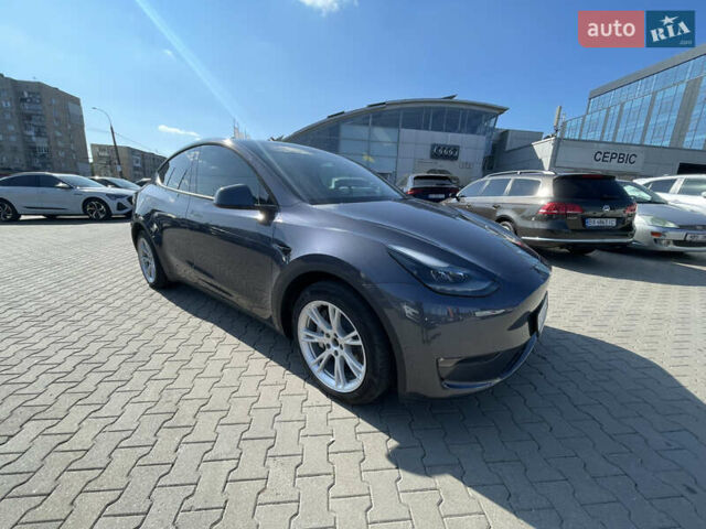 Серый Тесла Model Y, объемом двигателя 0 л и пробегом 60 тыс. км за 28000 $, фото 27 на Automoto.ua
