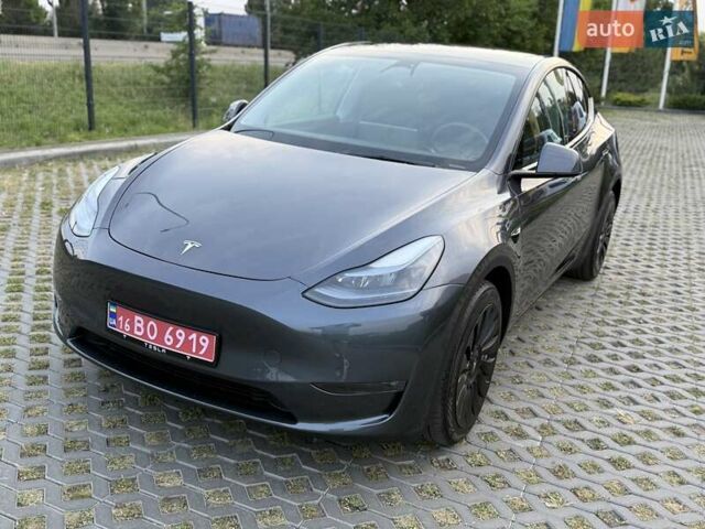 Серый Тесла Model Y, объемом двигателя 0 л и пробегом 30 тыс. км за 26500 $, фото 9 на Automoto.ua