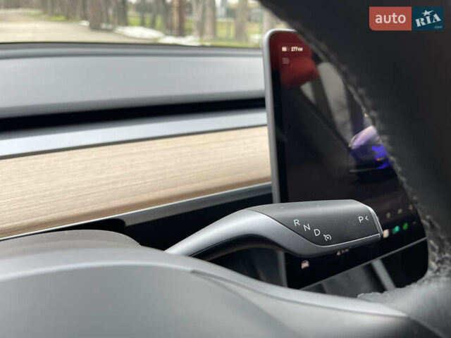 Серый Тесла Model Y, объемом двигателя 0 л и пробегом 35 тыс. км за 29200 $, фото 37 на Automoto.ua