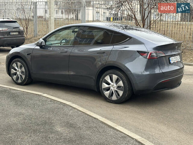 Серый Тесла Model Y, объемом двигателя 0 л и пробегом 20 тыс. км за 27000 $, фото 5 на Automoto.ua