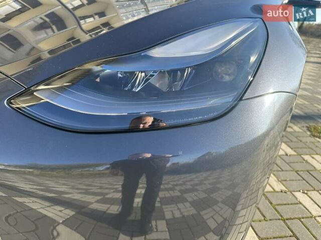 Серый Тесла Model Y, объемом двигателя 0 л и пробегом 35 тыс. км за 26700 $, фото 18 на Automoto.ua