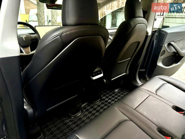 Сірий Тесла Model Y, об'ємом двигуна 0 л та пробігом 35 тис. км за 27999 $, фото 52 на Automoto.ua