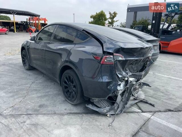 Серый Тесла Model Y, объемом двигателя 0 л и пробегом 36 тыс. км за 17800 $, фото 24 на Automoto.ua