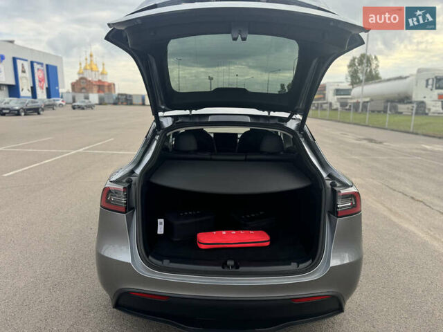 Тесла Model Y 2024 в Ковель на Automoto.ua Серый Тесла Model Y, объемом двигателя 0 л и пробегом 40 тыс. км за 37550 $, фото 9 на Automoto.ua