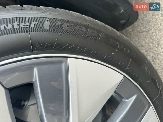 Тесла Model Y 2024 в Ковель на Automoto.ua Серый Тесла Model Y, объемом двигателя 0 л и пробегом 40 тыс. км за 37550 $, фото 23 на Automoto.ua