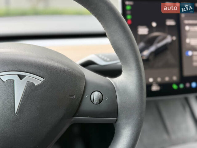 Сірий Тесла Model Y, об'ємом двигуна 0 л та пробігом 13 тис. км за 29999 $, фото 73 на Automoto.ua
