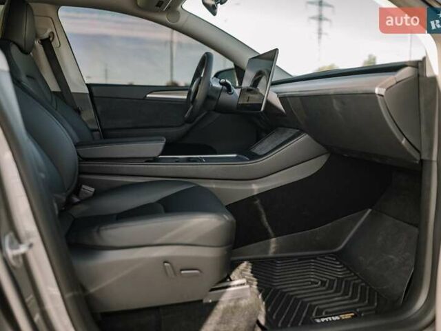 Серый Тесла Model Y, объемом двигателя 0 л и пробегом 6 тыс. км за 33500 $, фото 63 на Automoto.ua