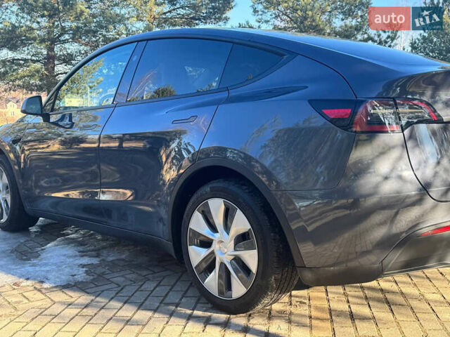 Серый Тесла Model Y, объемом двигателя 0 л и пробегом 9 тыс. км за 29500 $, фото 123 на Automoto.ua