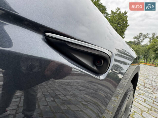 Серый Тесла Model Y, объемом двигателя 0 л и пробегом 7 тыс. км за 33999 $, фото 43 на Automoto.ua