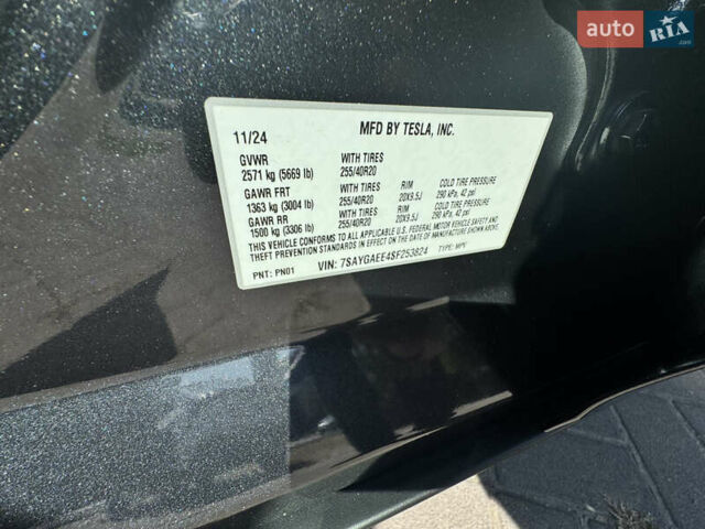 Серый Тесла Model Y, объемом двигателя 0 л и пробегом 4 тыс. км за 33333 $, фото 13 на Automoto.ua