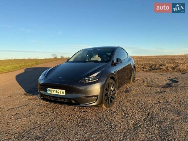 Сірий Тесла Model Y, об'ємом двигуна 0 л та пробігом 23 тис. км за 32700 $, фото 2 на Automoto.ua