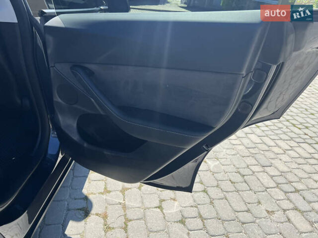 Серый Тесла Model Y, объемом двигателя 0 л и пробегом 12 тыс. км за 30000 $, фото 36 на Automoto.ua