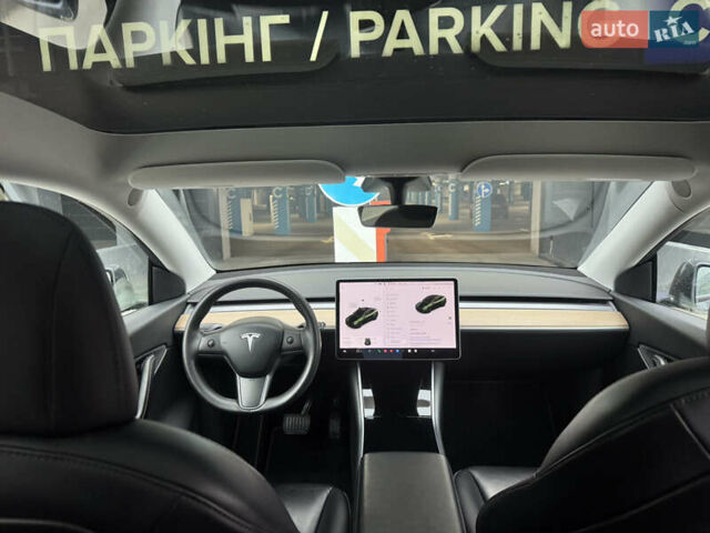Сірий Тесла Model Y, об'ємом двигуна 0 л та пробігом 8 тис. км за 33300 $, фото 3 на Automoto.ua