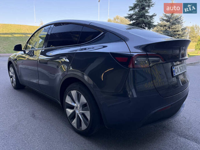 Серый Тесла Model Y, объемом двигателя 0 л и пробегом 23 тыс. км за 29800 $, фото 9 на Automoto.ua