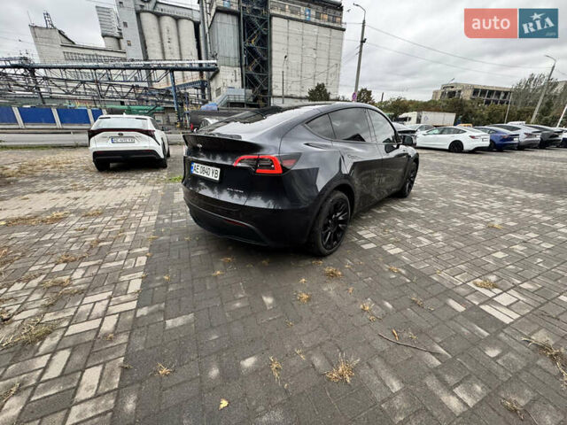 Серый Тесла Model Y, объемом двигателя 0 л и пробегом 8 тыс. км за 31999 $, фото 9 на Automoto.ua