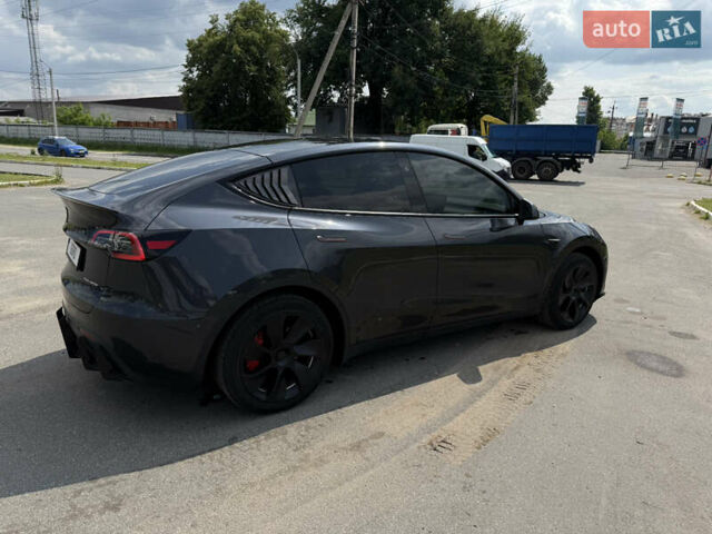 Серый Тесла Model Y, объемом двигателя 0 л и пробегом 19 тыс. км за 38000 $, фото 4 на Automoto.ua