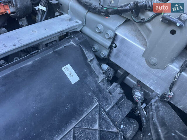 Сірий Тесла Model Y, об'ємом двигуна 0 л та пробігом 29 тис. км за 32000 $, фото 15 на Automoto.ua