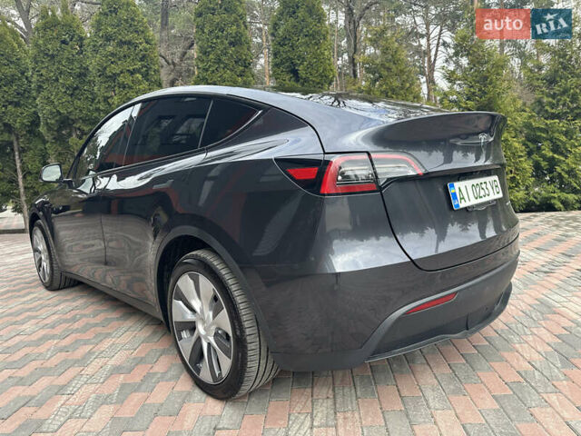 Серый Тесла Model Y, объемом двигателя 0 л и пробегом 15 тыс. км за 34500 $, фото 3 на Automoto.ua