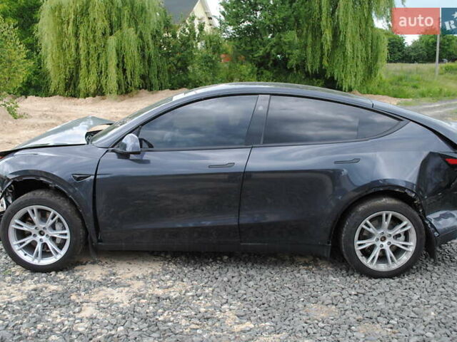 Серый Тесла Model Y, объемом двигателя 0 л и пробегом 21 тыс. км за 18900 $, фото 24 на Automoto.ua