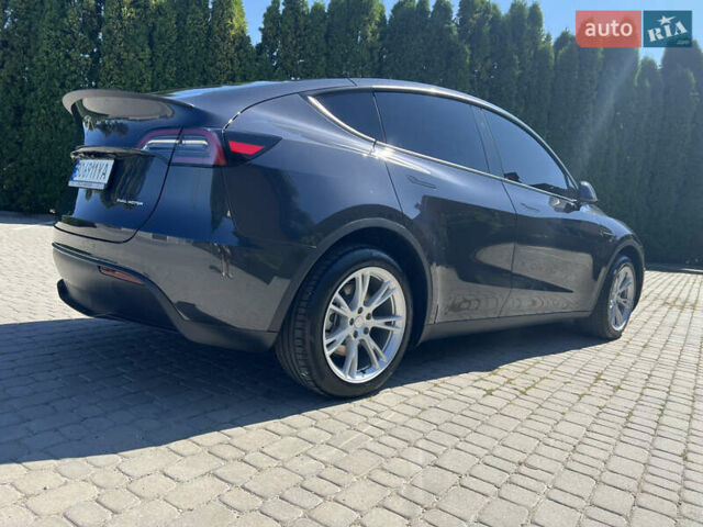 Серый Тесла Model Y, объемом двигателя 0 л и пробегом 12 тыс. км за 30000 $, фото 11 на Automoto.ua