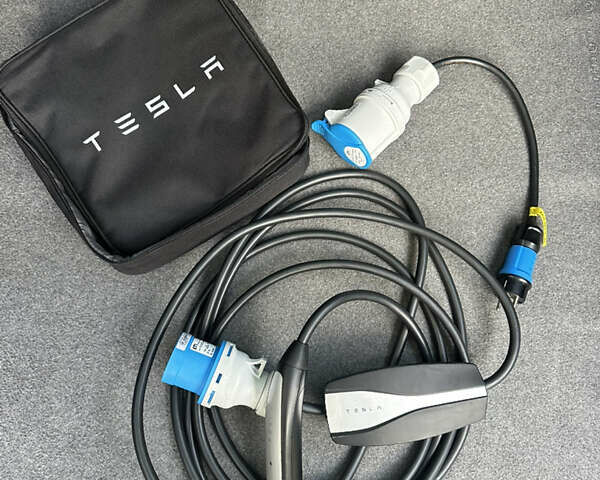 Сірий Тесла Model Y, об'ємом двигуна 0 л та пробігом 12 тис. км за 32500 $, фото 26 на Automoto.ua