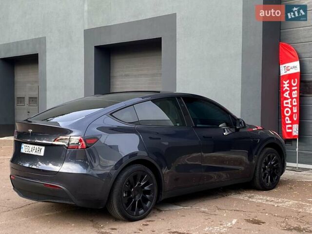 Сірий Тесла Model Y, об'ємом двигуна 0 л та пробігом 23 тис. км за 31999 $, фото 9 на Automoto.ua